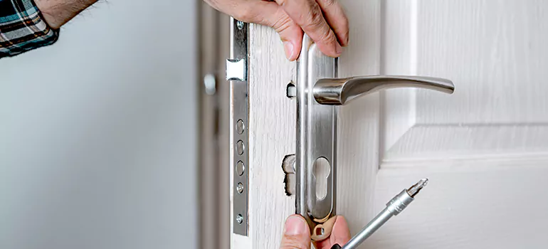 Front Door Knob Repair in San Lorenzo, CA